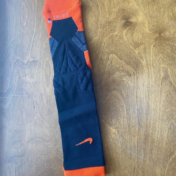 Sold - Picture 2 of 5